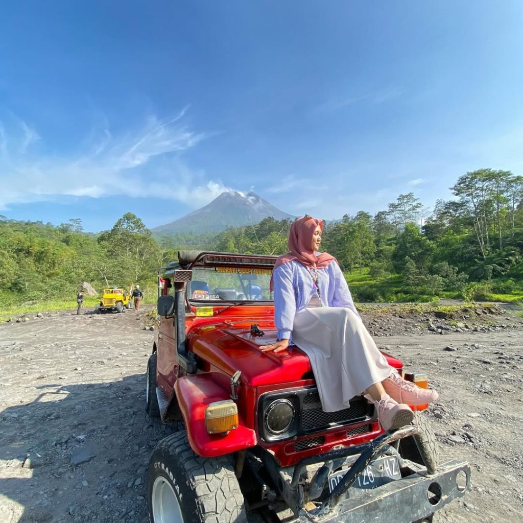Dokumentasi lava tour Merapi, sumber: instagram