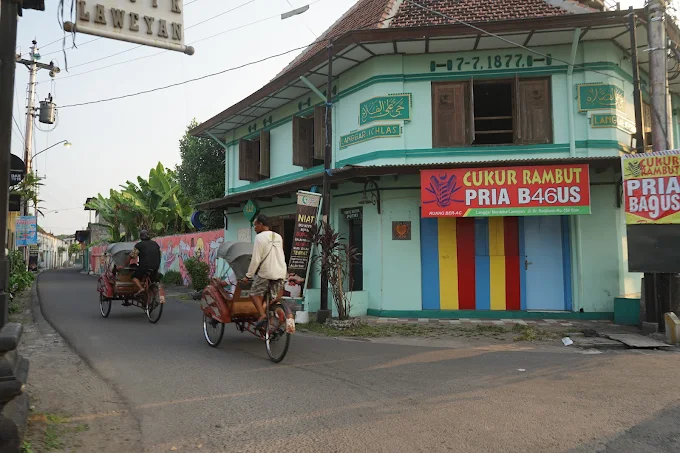 salah satu kampung batik tertua