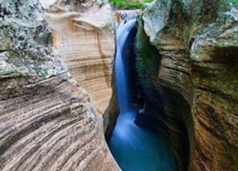 Daya Tarik Curug Luweng Sampang yang mirip dengan Grand Canyon