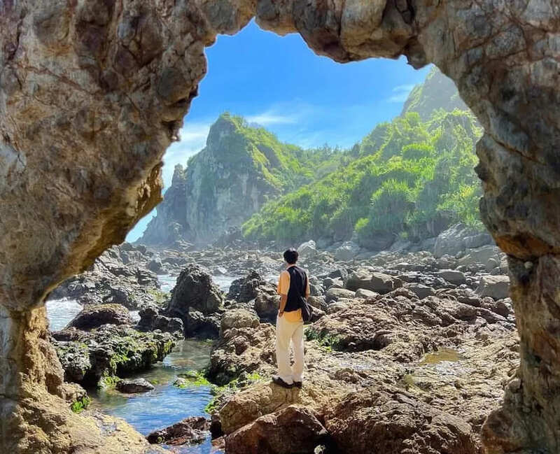 Permata tersembunyi di Pantai Watu Lumbung di Gunung Kidul, Jogja