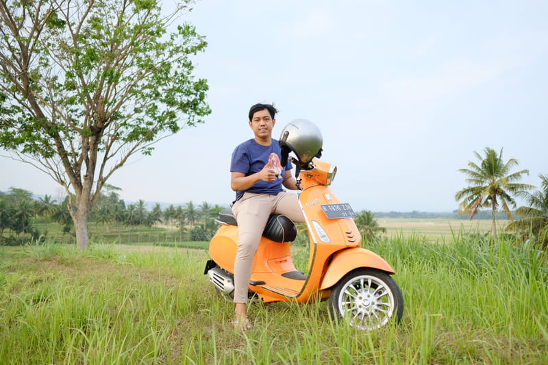 Sewa motor Jogja di Brothers Trans agar perjalananmu lebih praktis dan menyenangkan.