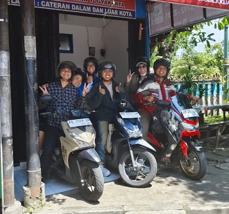 Berbagai jenis motor matic terbaru siap sewa di Yogyakarta